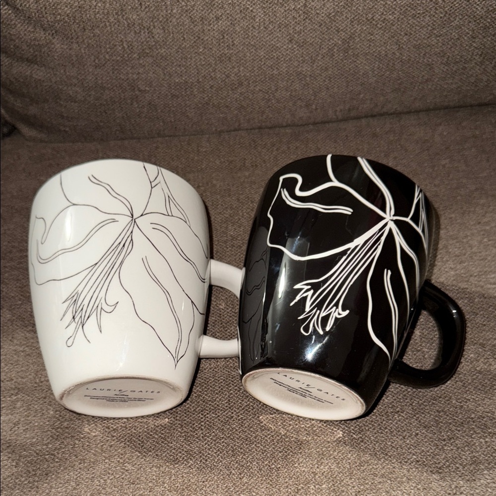 Set 2 Laurie Gates Antilles Mug Set  Black/White Large Florals Monochrome 12 oz